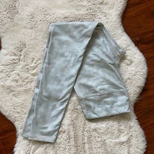 ALO YOGA AIRBRUSH LEGGINGS